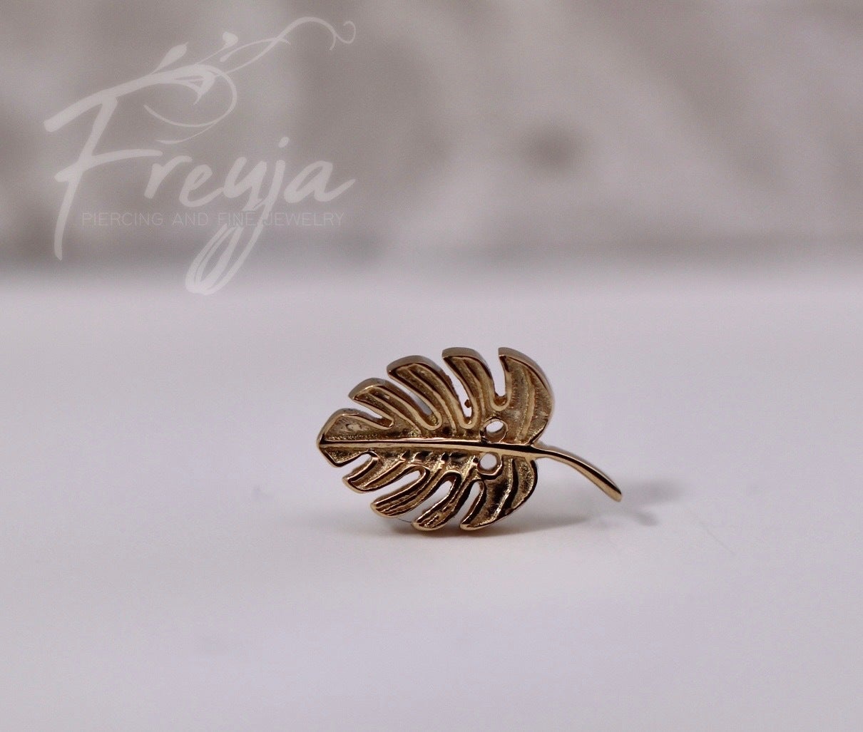 Gold Threaded Ends  Freyja Piercing Online Jewelry Store